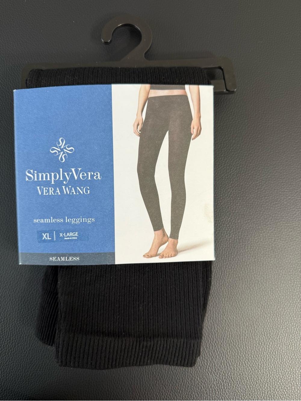 Vera Wang Black Seamless Ribbed leggings